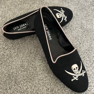 Jon josef Gatsby skull flats made in Spain